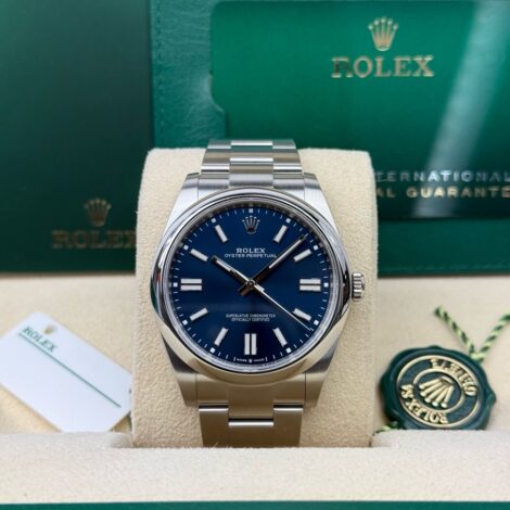 Rolex Oyster Perpetual 124300
